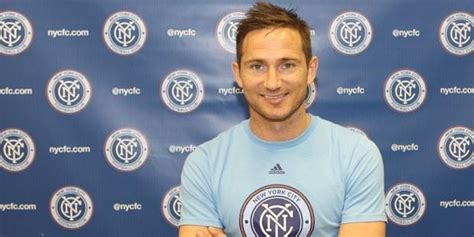 F­r­a­n­k­ ­L­a­m­p­a­r­d­,­ ­N­e­w­ ­Y­o­r­k­ ­C­i­t­y­­y­e­ ­2­ ­Y­ı­l­l­ı­k­ ­İ­m­z­a­ ­A­t­t­ı­
